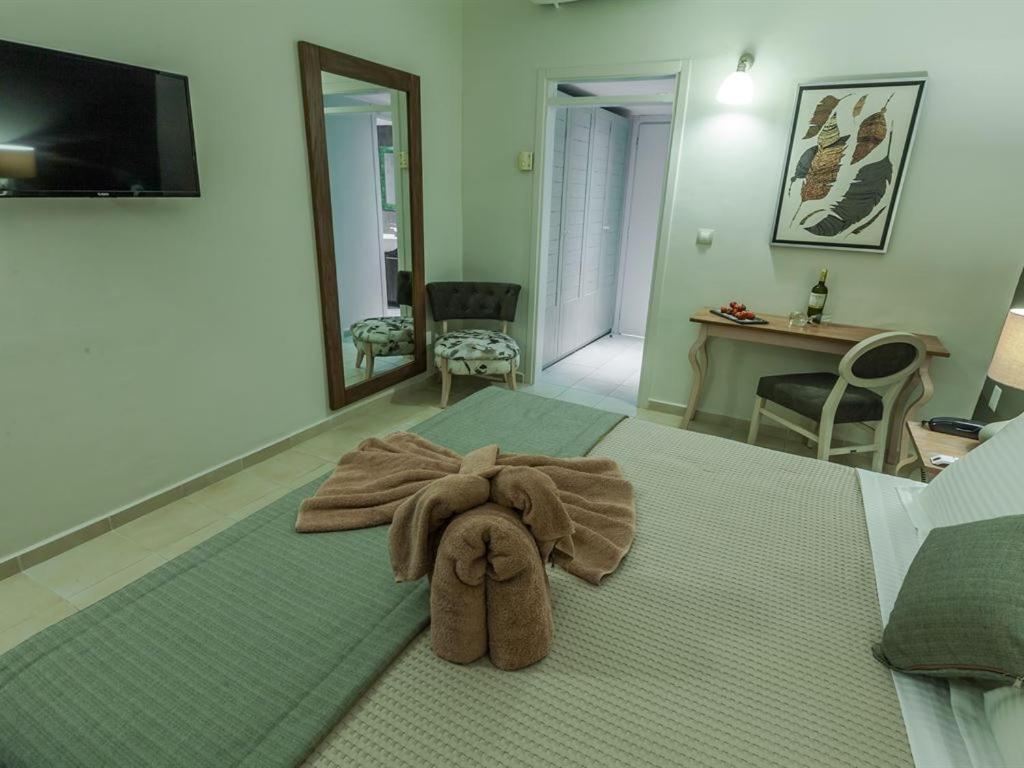 נאה פוטידאה Kassandra Mare Hotel מראה חיצוני תמונה
