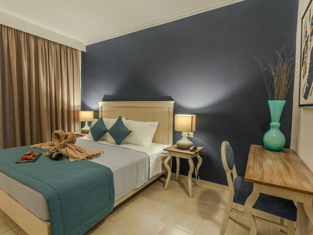 נאה פוטידאה Kassandra Mare Hotel מראה חיצוני תמונה