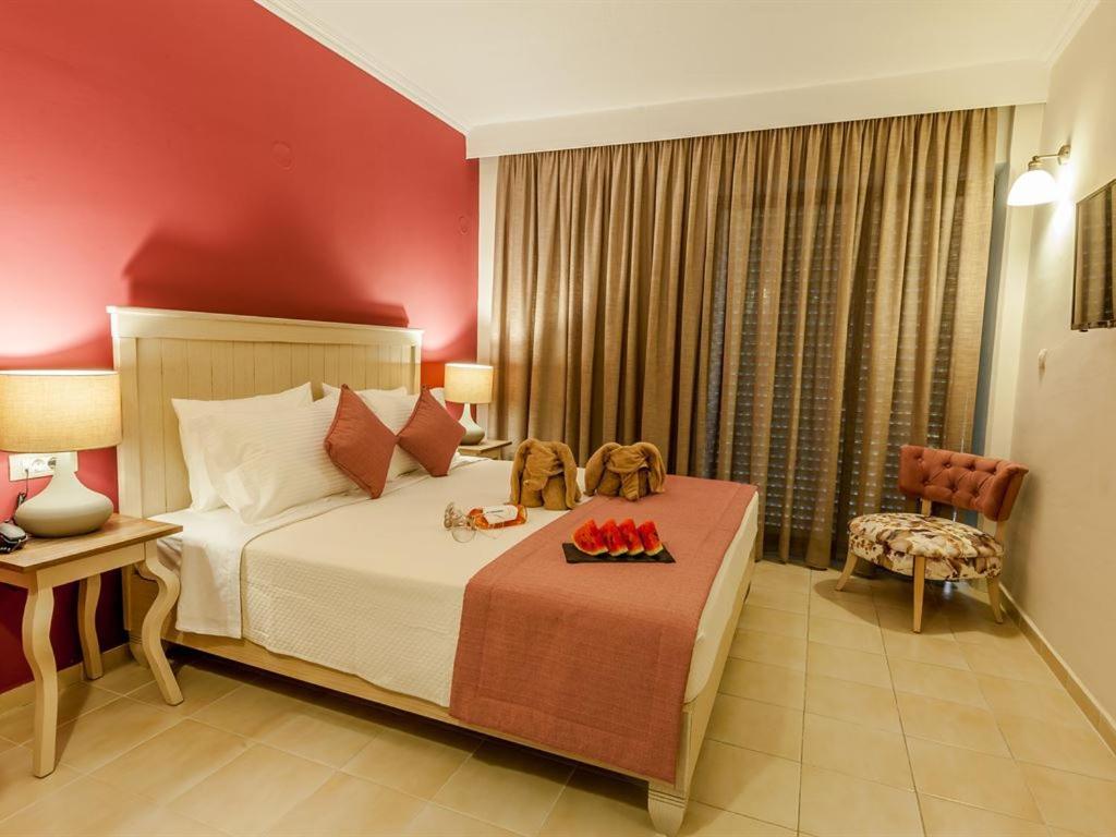 נאה פוטידאה Kassandra Mare Hotel מראה חיצוני תמונה
