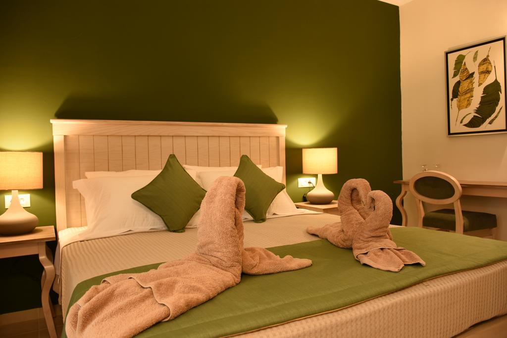 נאה פוטידאה Kassandra Mare Hotel מראה חיצוני תמונה