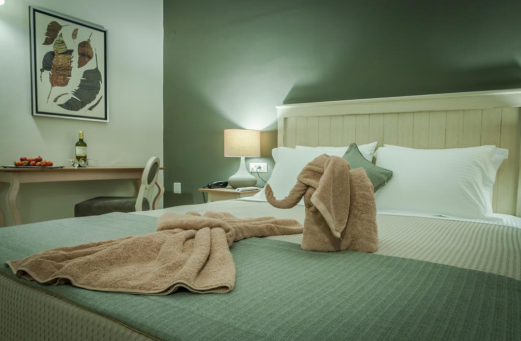 נאה פוטידאה Kassandra Mare Hotel מראה חיצוני תמונה